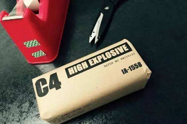 后悔换错防盗门！白花好几千买来的教训！换门前这4点必须懂！|「每日一答」087