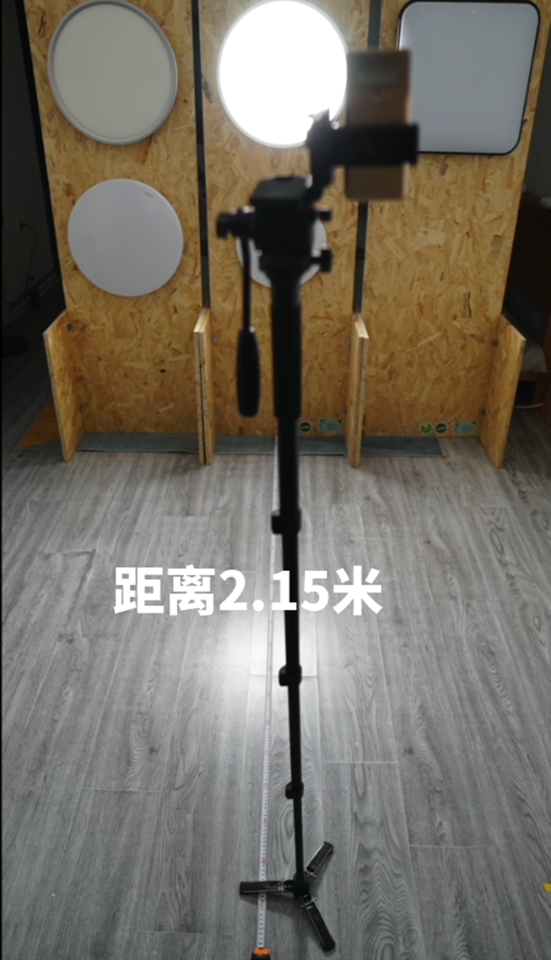 【27倍差价】多少钱的吸顶灯不是智商税?柏曼lipro雷士三雄极光天猫杂牌,频闪照度光谱蓝光显色指数,做工颜值全面拆解分析!